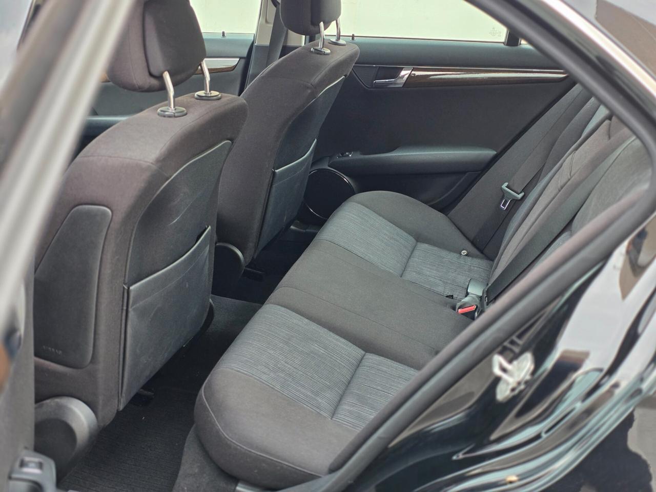 Mercedes-benz C 220 C 220 CDI Avantgarde AMG