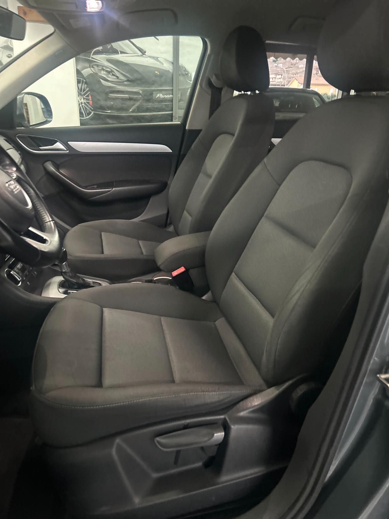 Audi Q3 2.0 TDI 120CV S tronic S-LINE 04/2017
