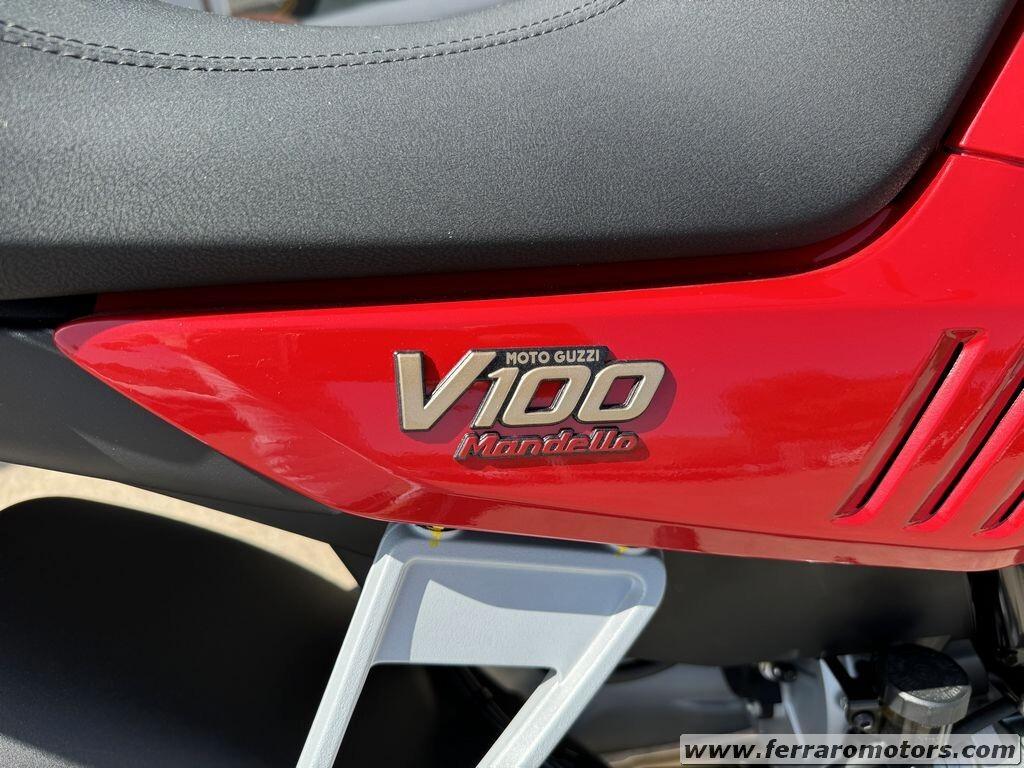 Moto Guzzi V100 Mondello nuova pronta consegna