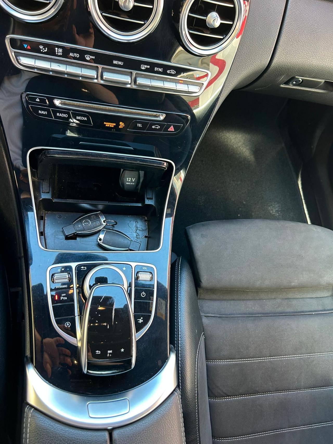 Mercedes-benz C 220 d Auto Premium AMG line