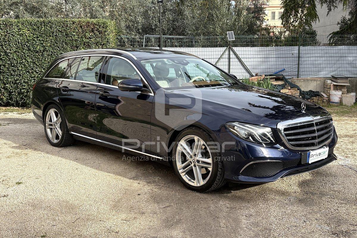 MERCEDES E 220 d S.W. Auto Premium Plus