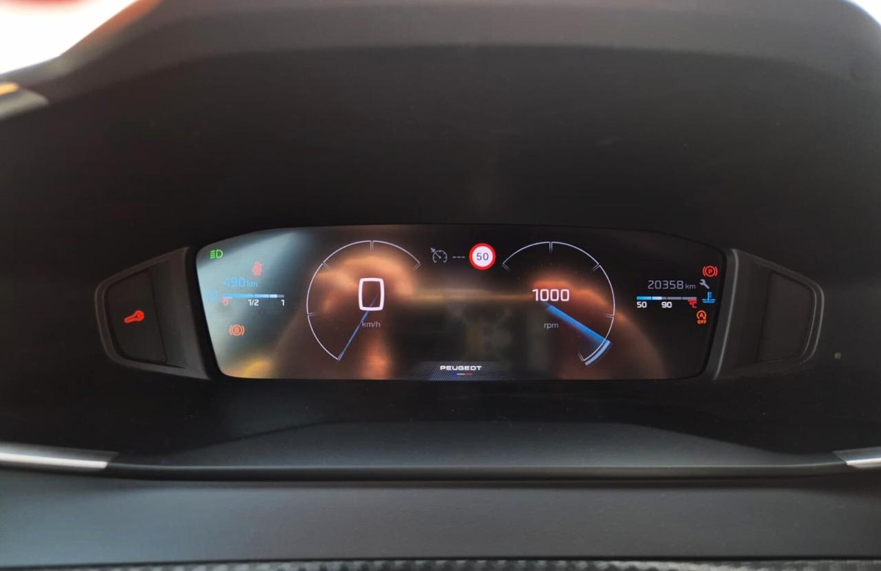 Peugeot 2008 Allure 1.2 100CV