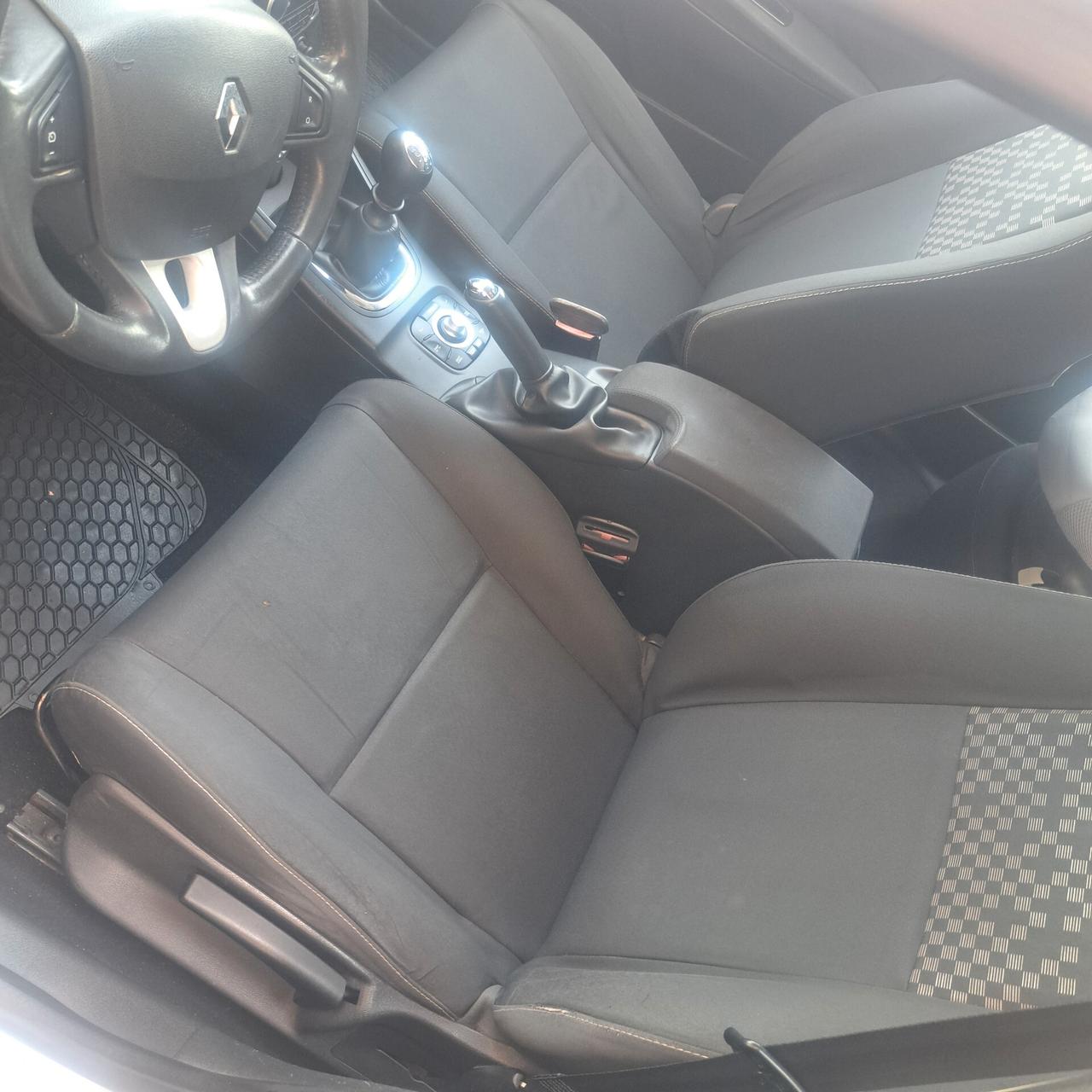 Renault Mégane 1.5 dCi 110CV SporTour GT Line