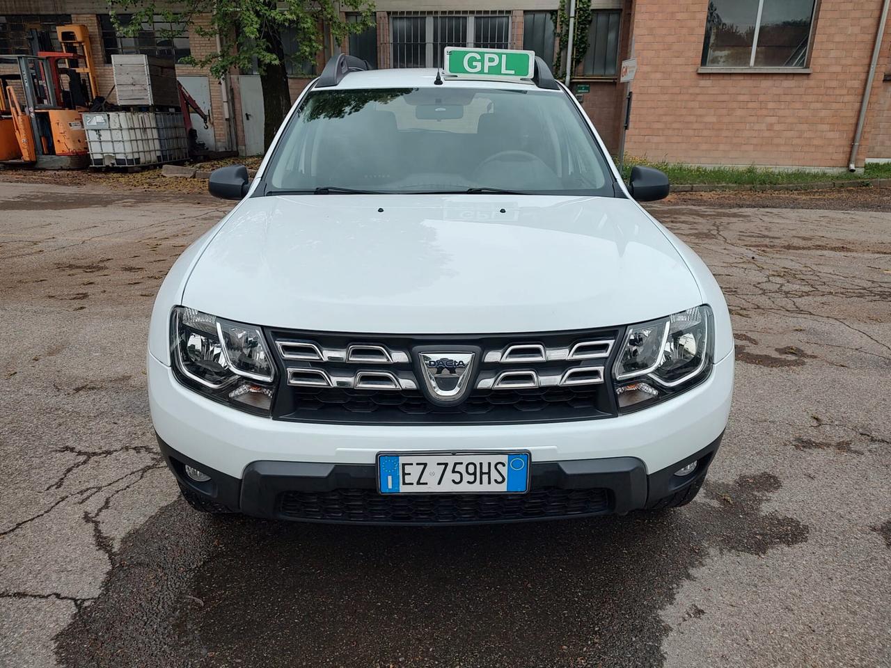 Dacia Duster 1.6 110CV 4x2 GPL Lauréate, CON SCADENZA NEL 2035, OK NEOPATENTATI, GARANZIA L.12 MESI