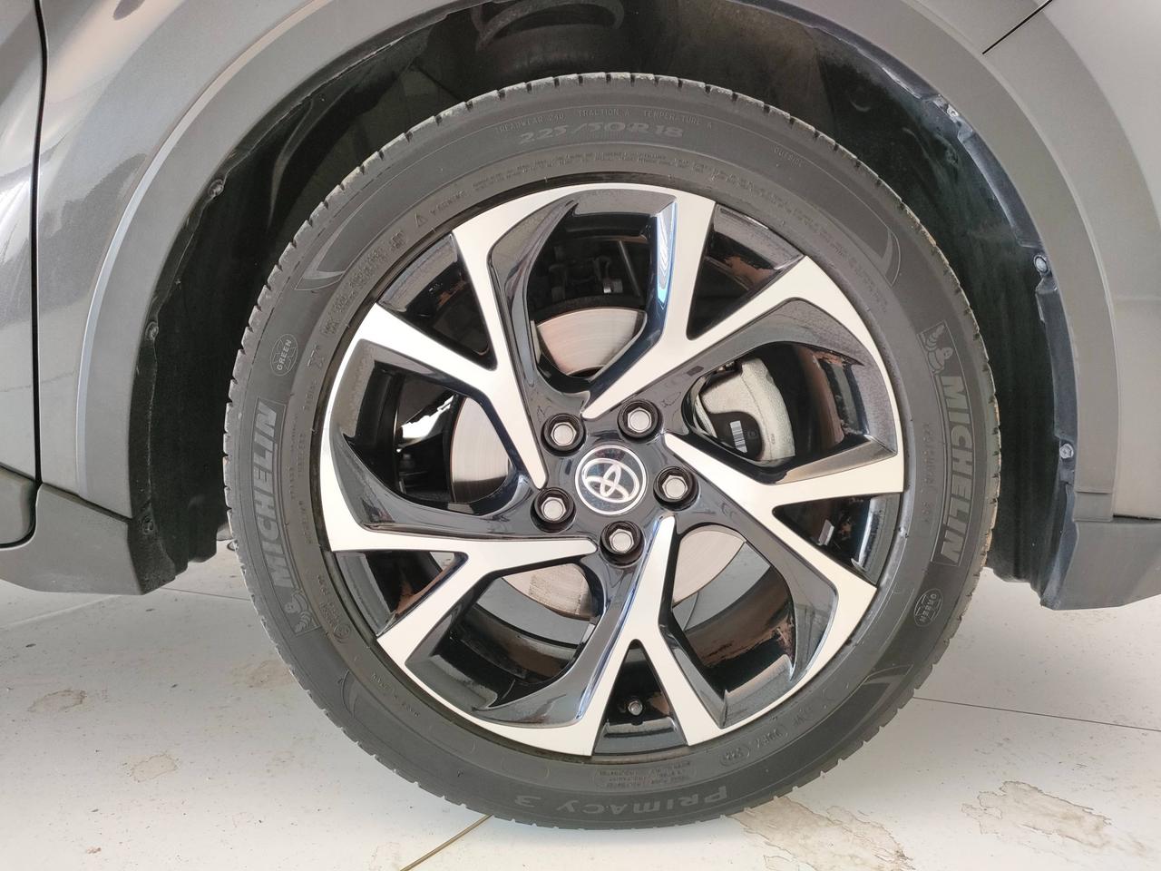 TOYOTA C-HR I 2020 - C-HR 1.8h Trend e-cvt