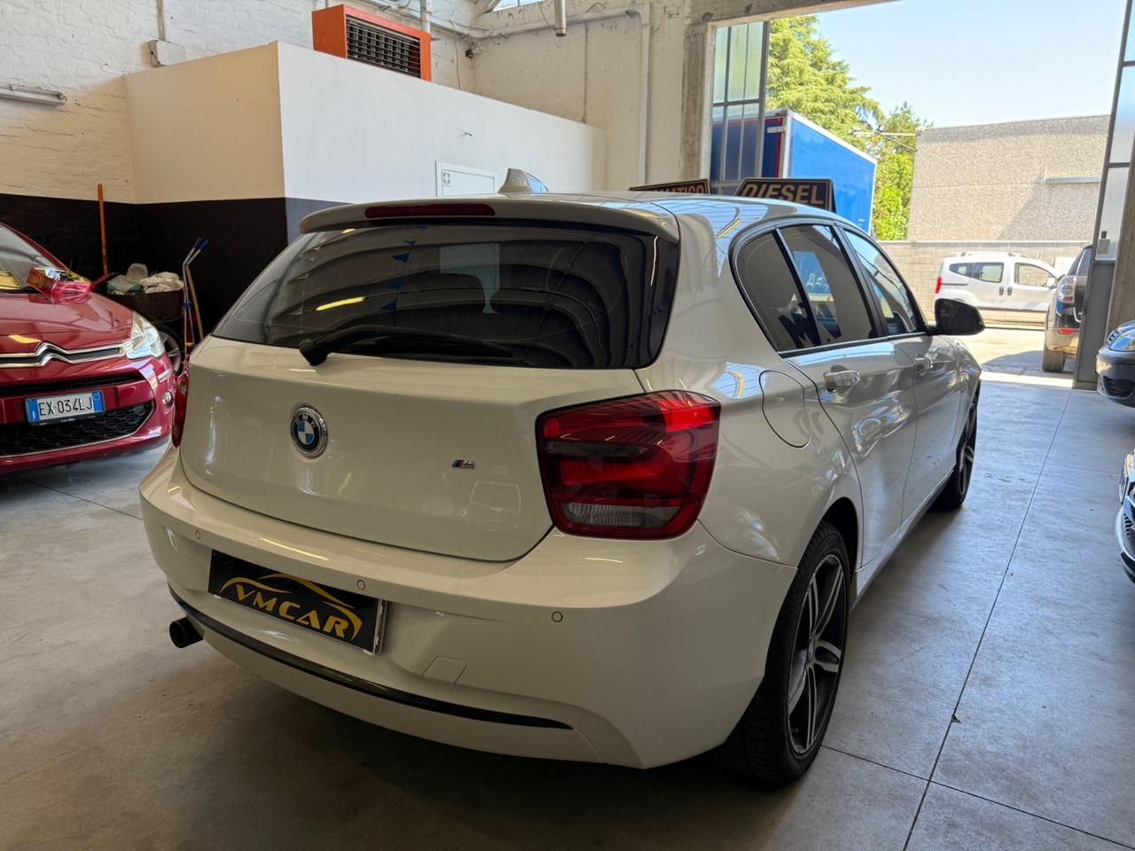 Bmw 116d 5p. Urban