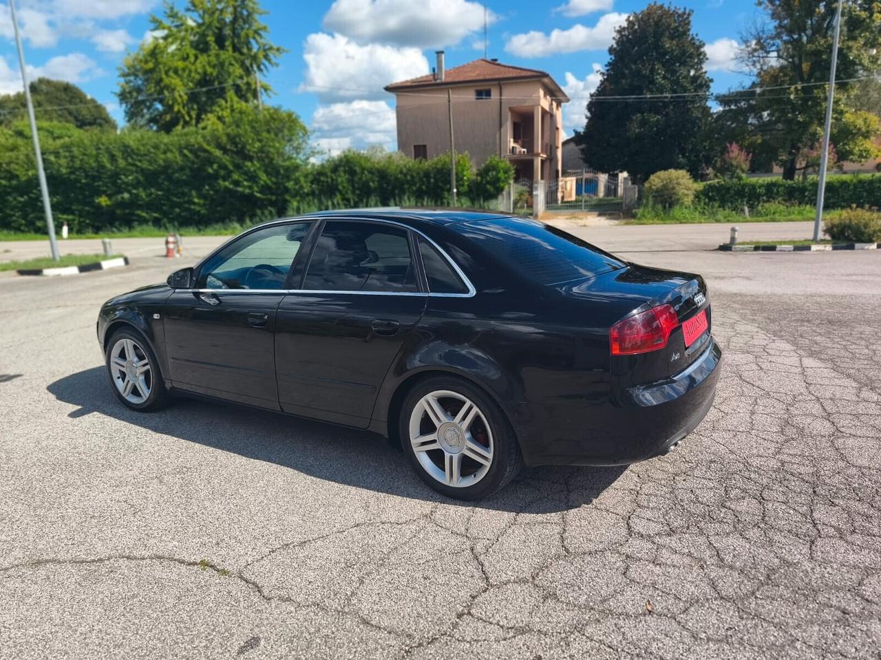 Audi A4 2.0 TDI Sport Accetto Permute