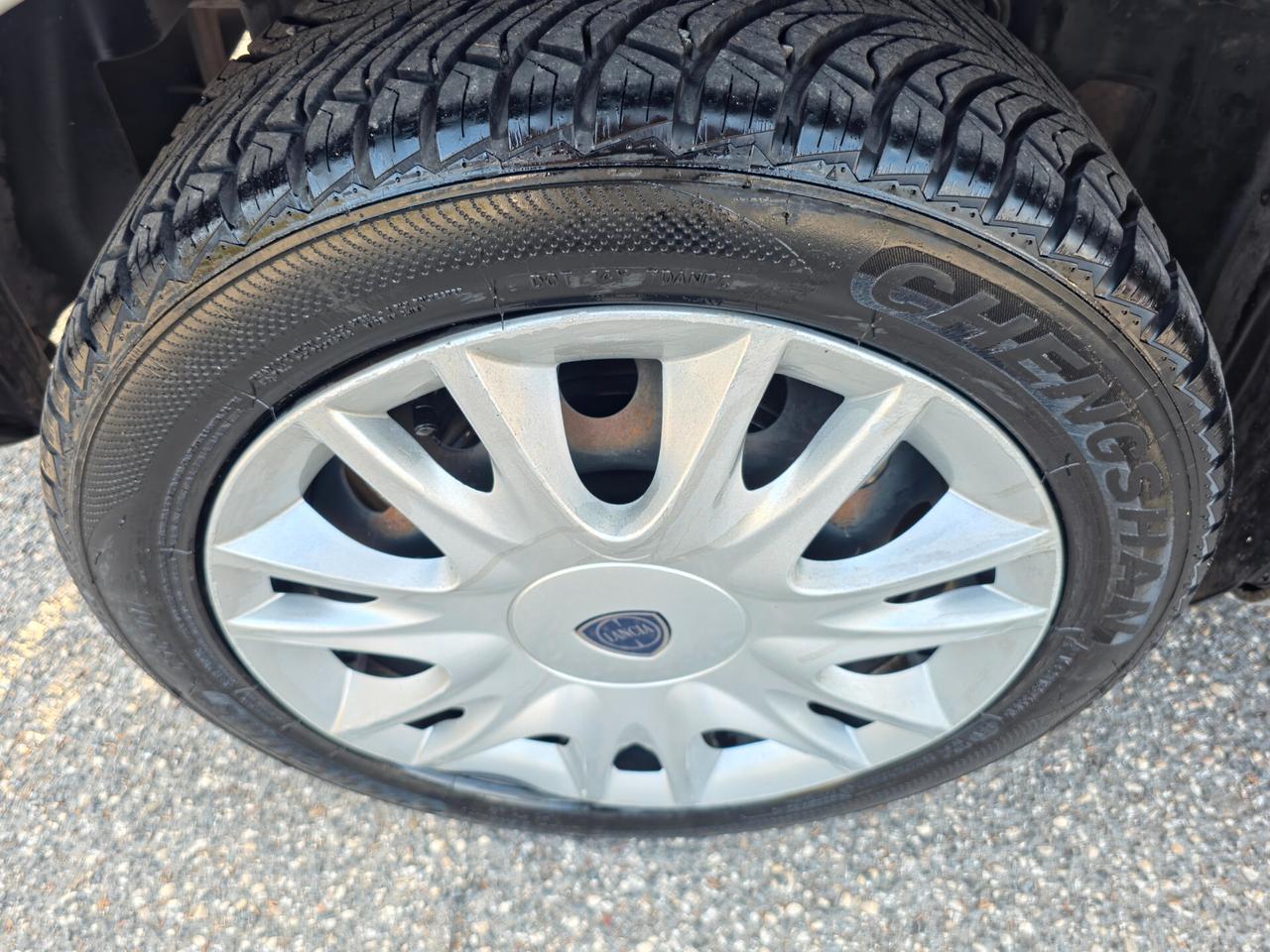 Lancia Ypsilon 1.2 69 CV 5 porte Elefantino 2015-E6 Manuale NEO