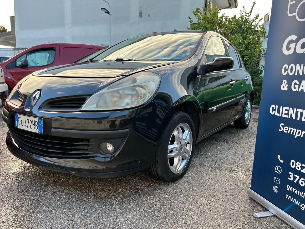 Renault Clio 1.5 dCi 85CV 5 porte AUTOMATICA