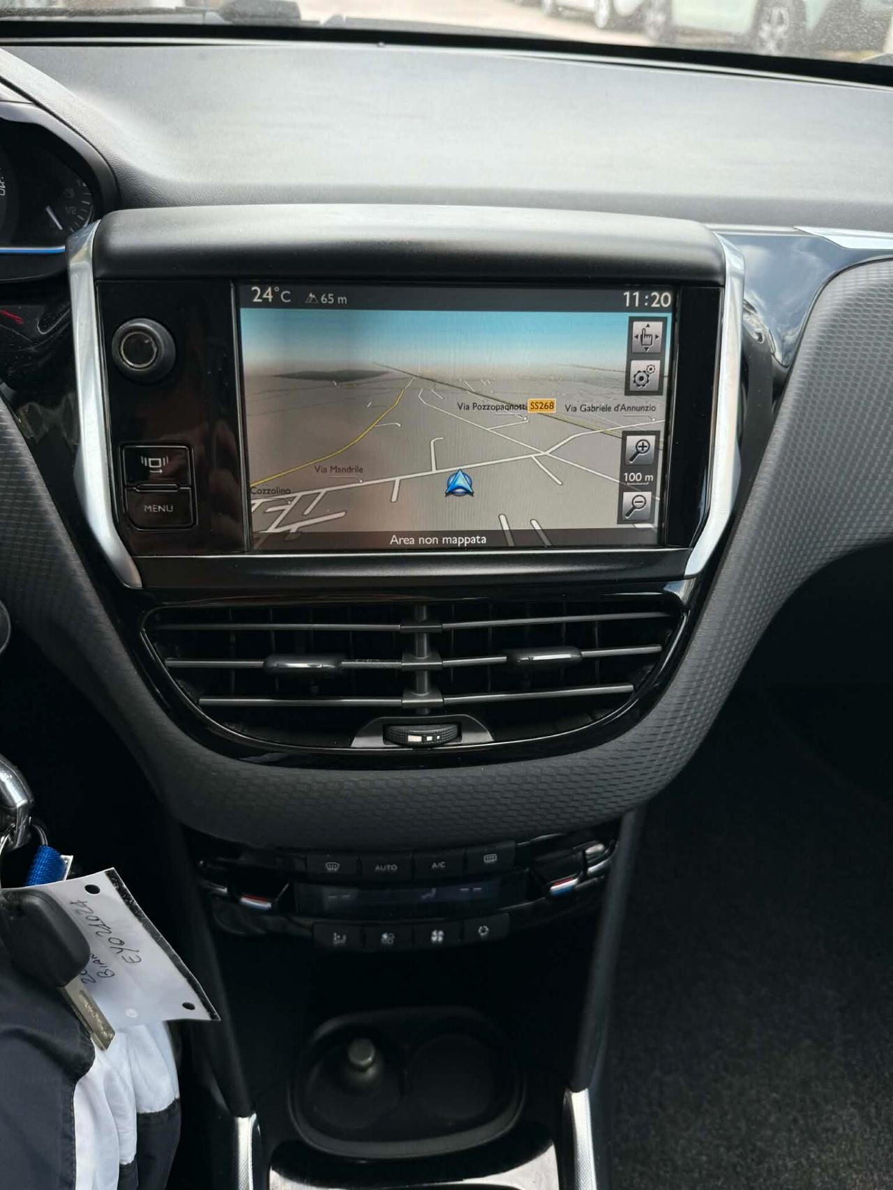 Peugeot 2008 1.6 e-HDi 92 CV - 2014