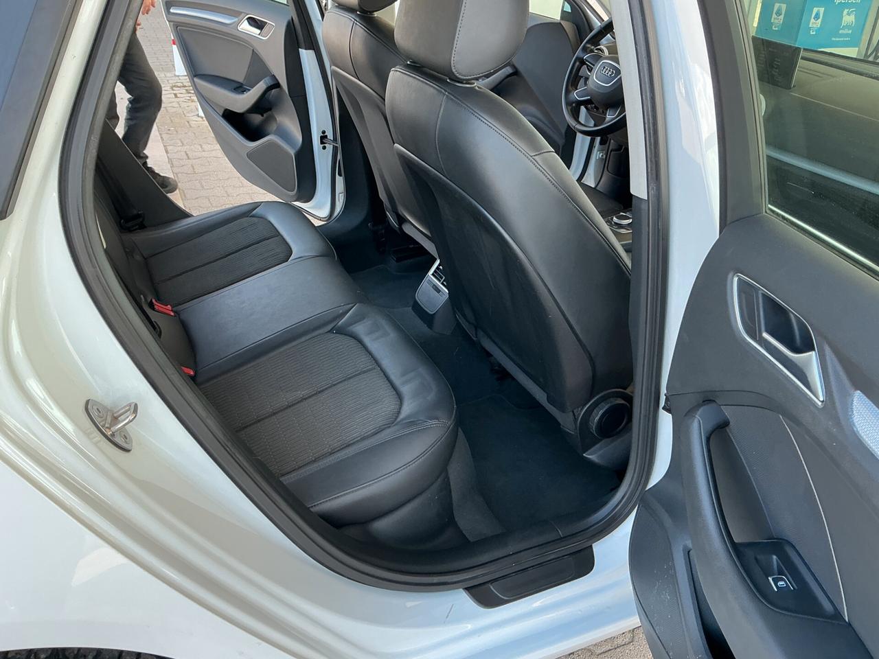 Audi A3 1.6 TDI clean diesel Ambiente