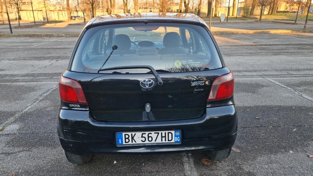 Toyota Yaris Sol *Neopatentati *