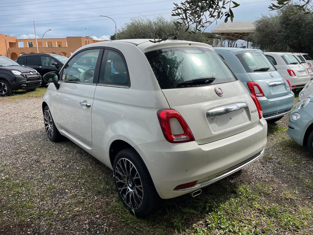 Fiat 500 1.0 Hybrid Dolcevita