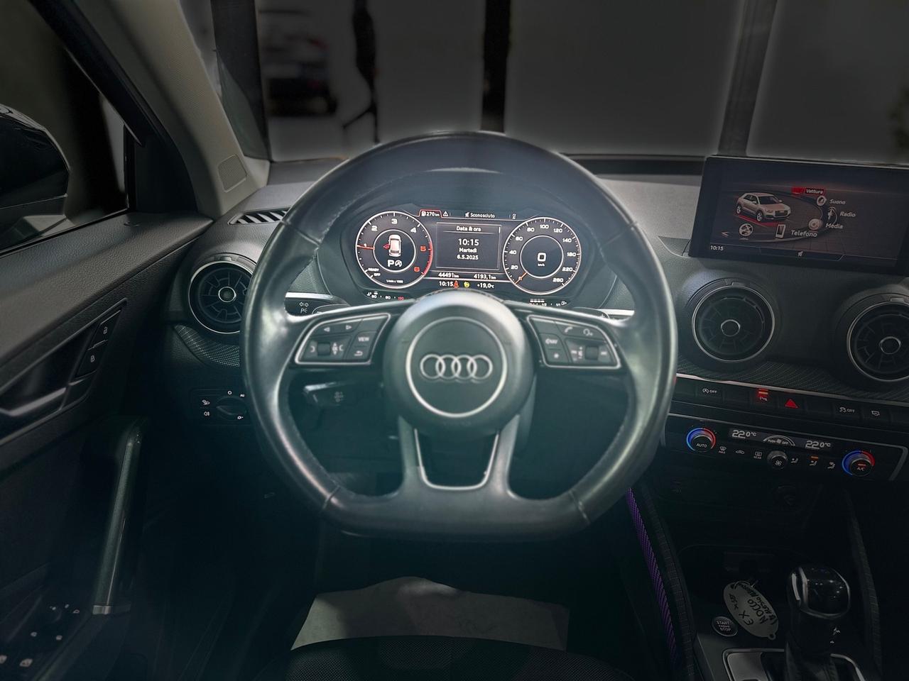 Audi Q2 30 TDI S tronic Business Plus