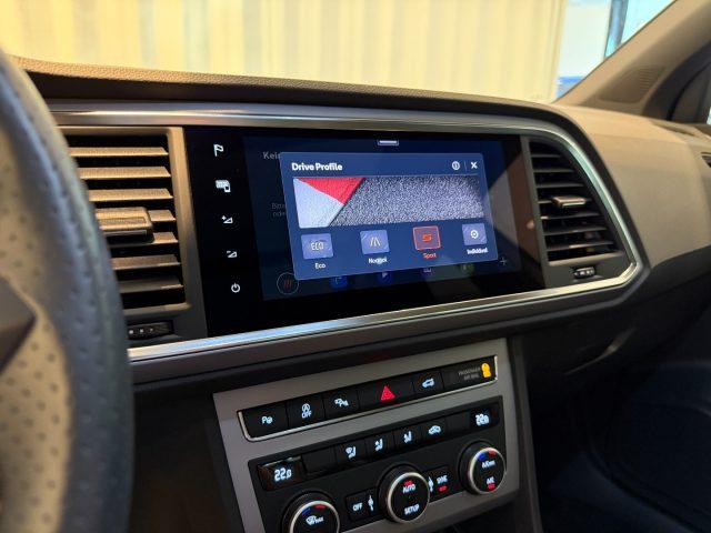 SEAT Ateca 2.0 TDI DSG FR 360° Pano 19" Navi Park Assist