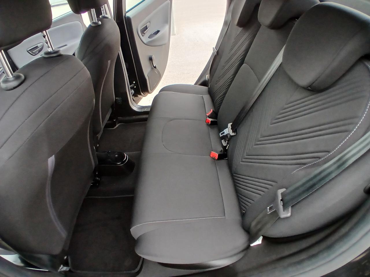 Lancia Ypsilon 1.0 HYBRID GOLD 2023