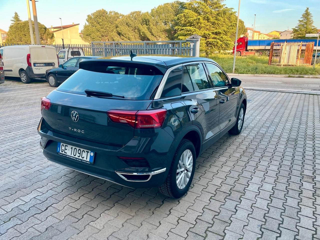 Volkswagen T-Roc 2.0 TDI SCR 150 CV Business BlueMotion Technology
