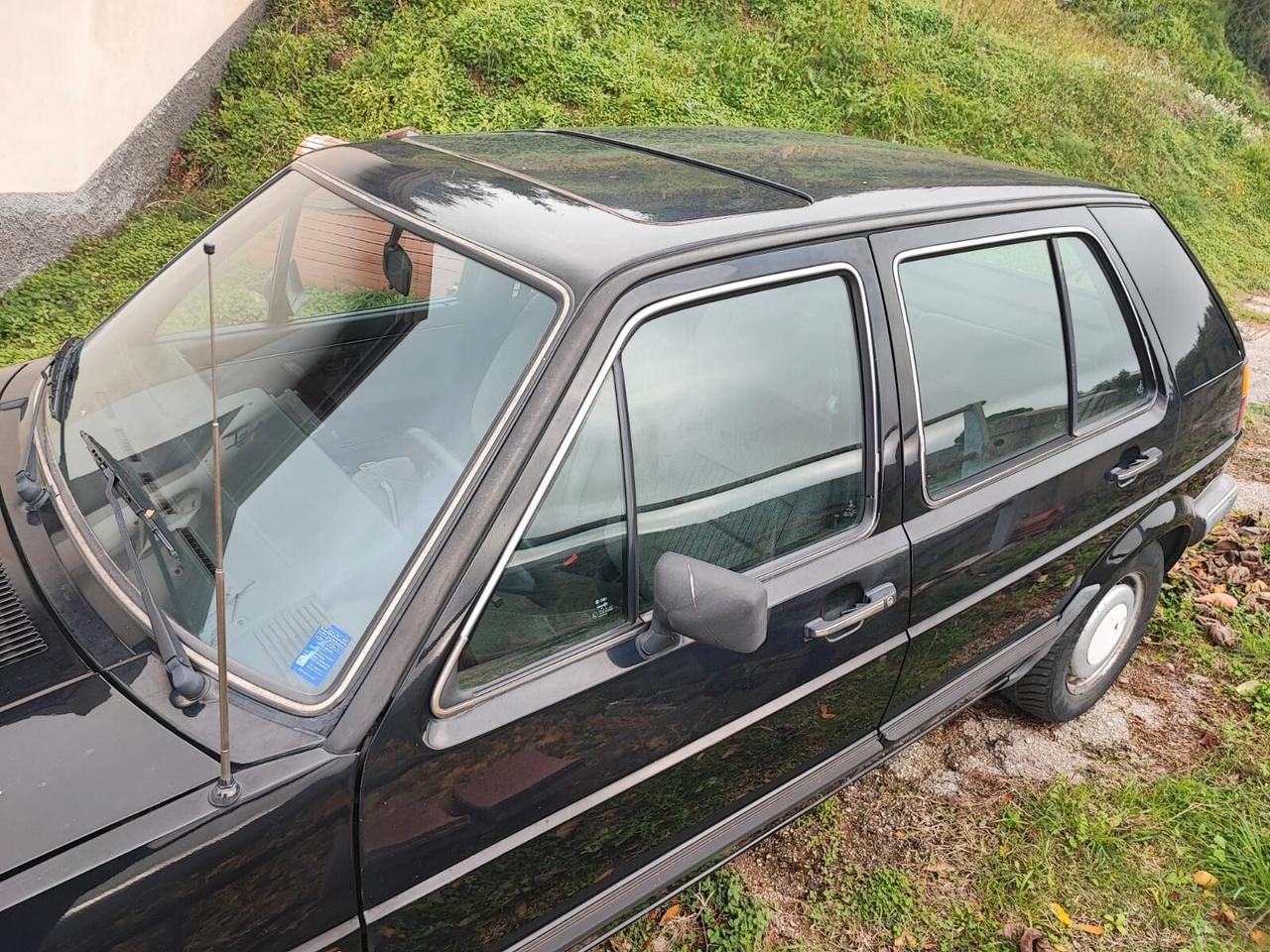 Volkswagen Golf 1300 5 porte GL