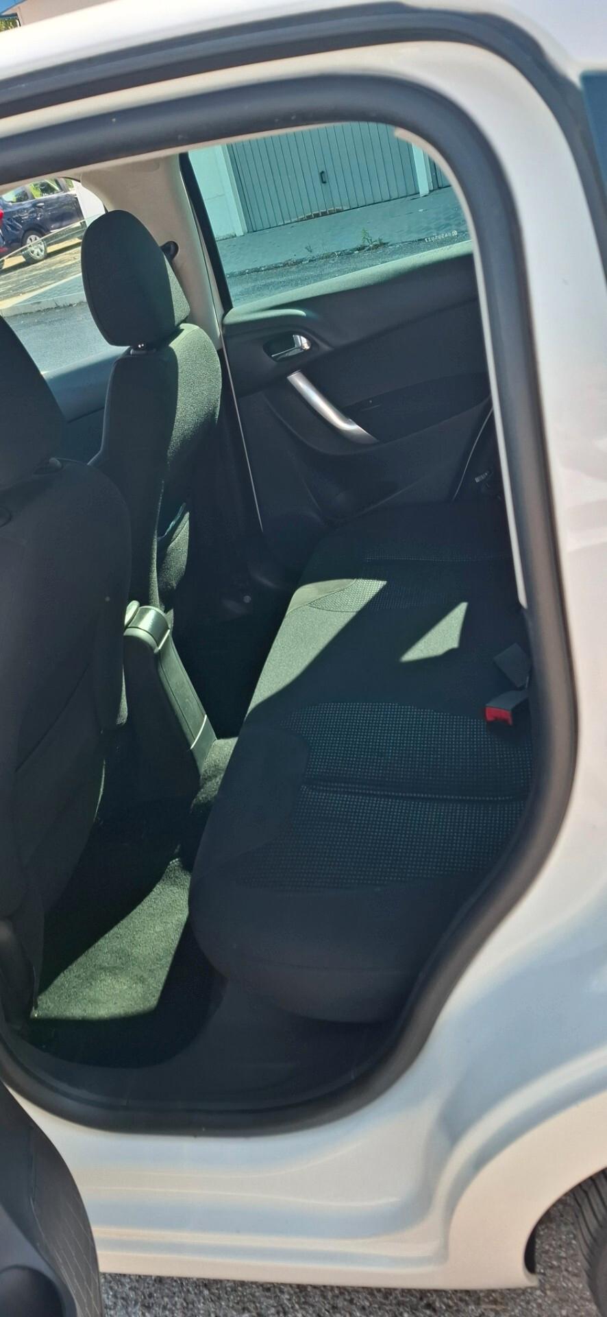 Citroen C3 1.4 HDi 70 Exclusive