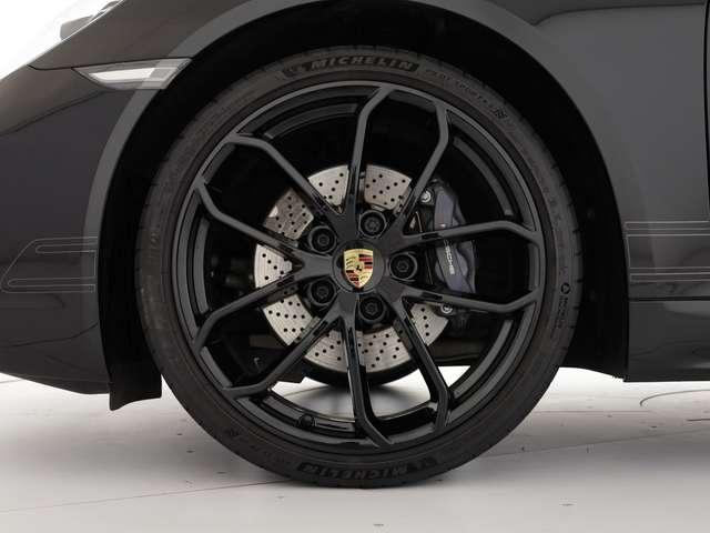 Porsche Cayman 718 Style Edition