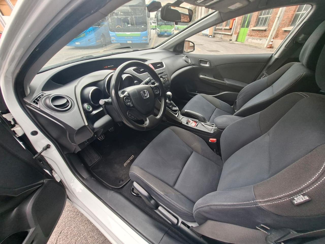 Honda Civic 1.6 i-DTEC Sport