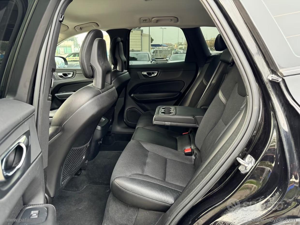 VOLVO XC60 D4 AWD Geartronic Inscription