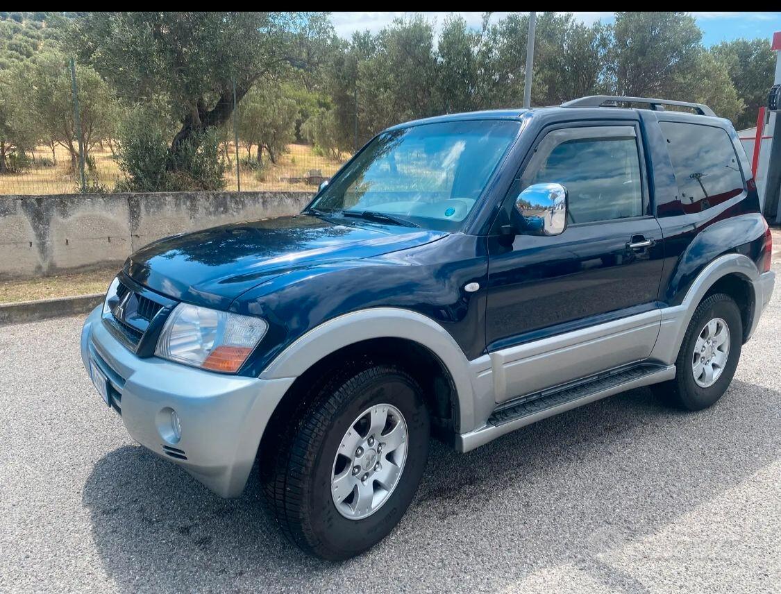 Mitsubishi Pajero 3.2 16V DI-D 3p. GLS1