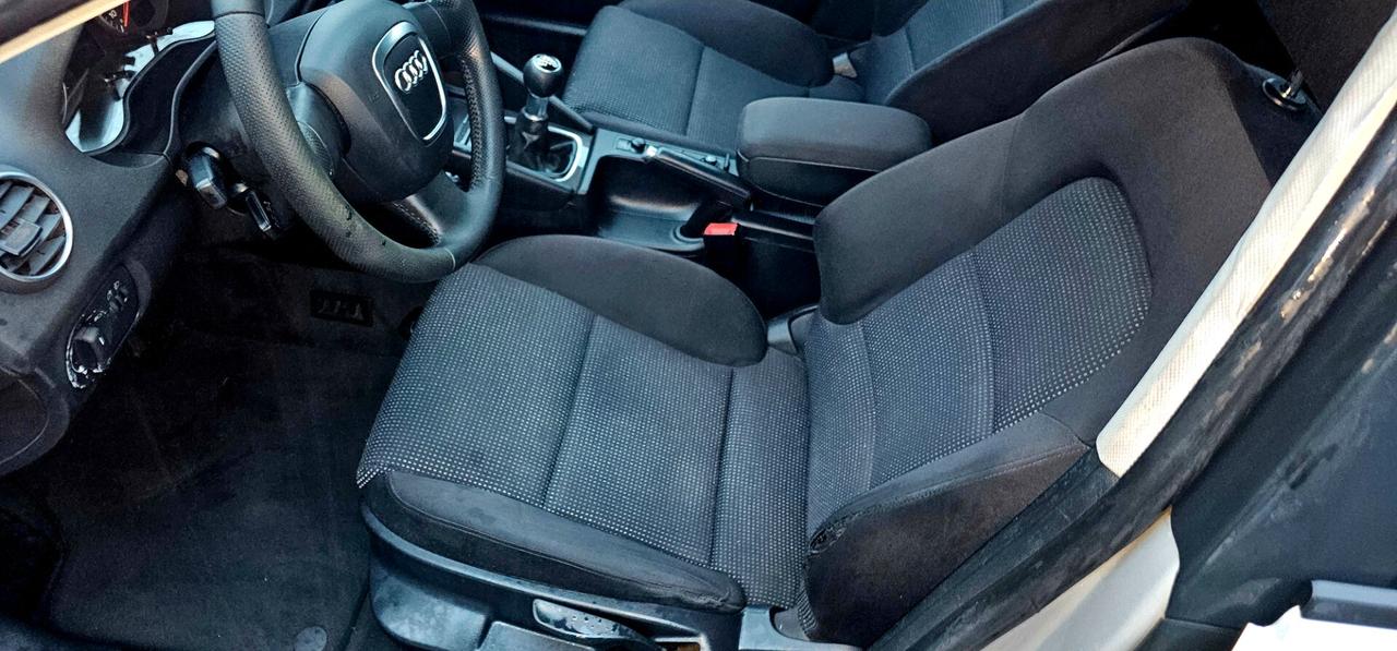 Audi A3 2.0 16V TDI Ambiente