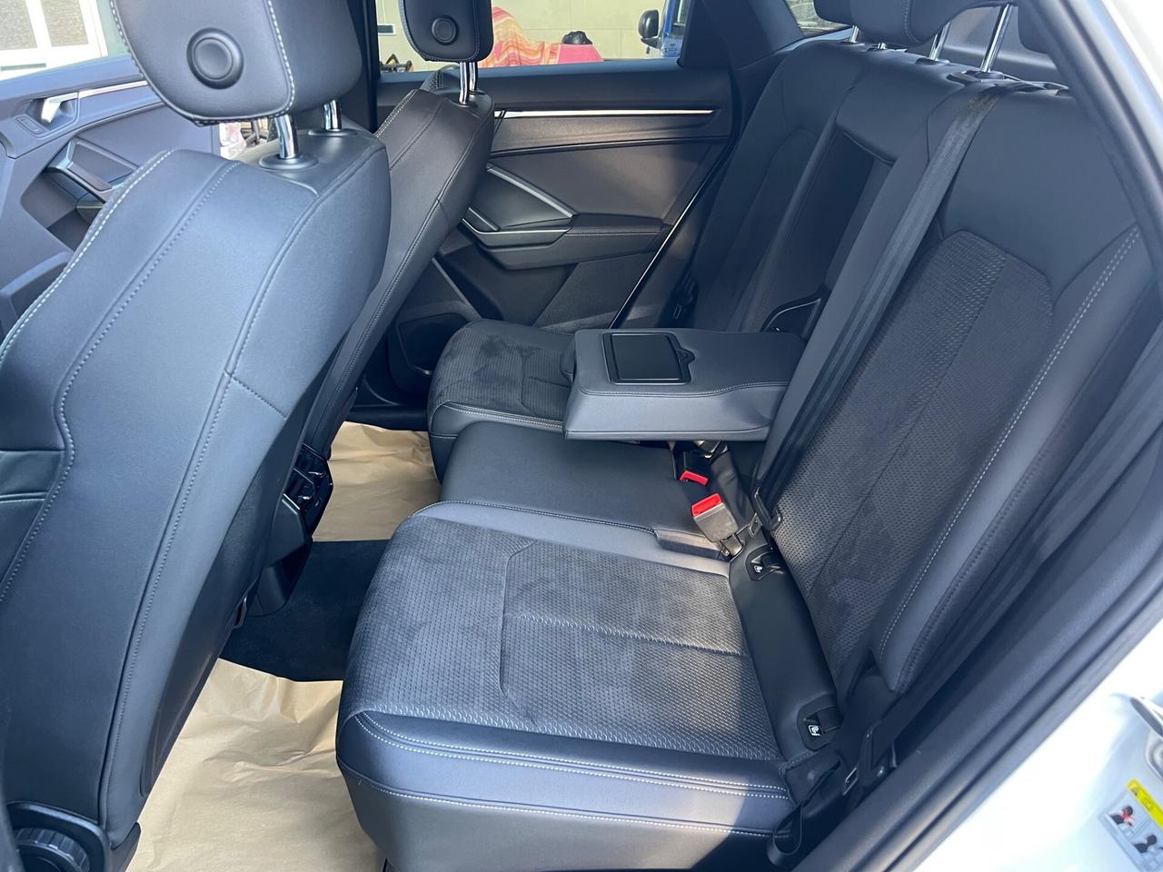 Audi Q3 Sportback SPB 35 TDI S-Line TETTO