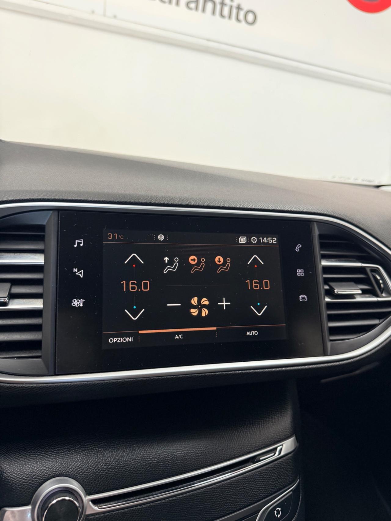 Peugeot 308 BlueHDi 130 CV SW Allure 03/2019 Euro 6B
