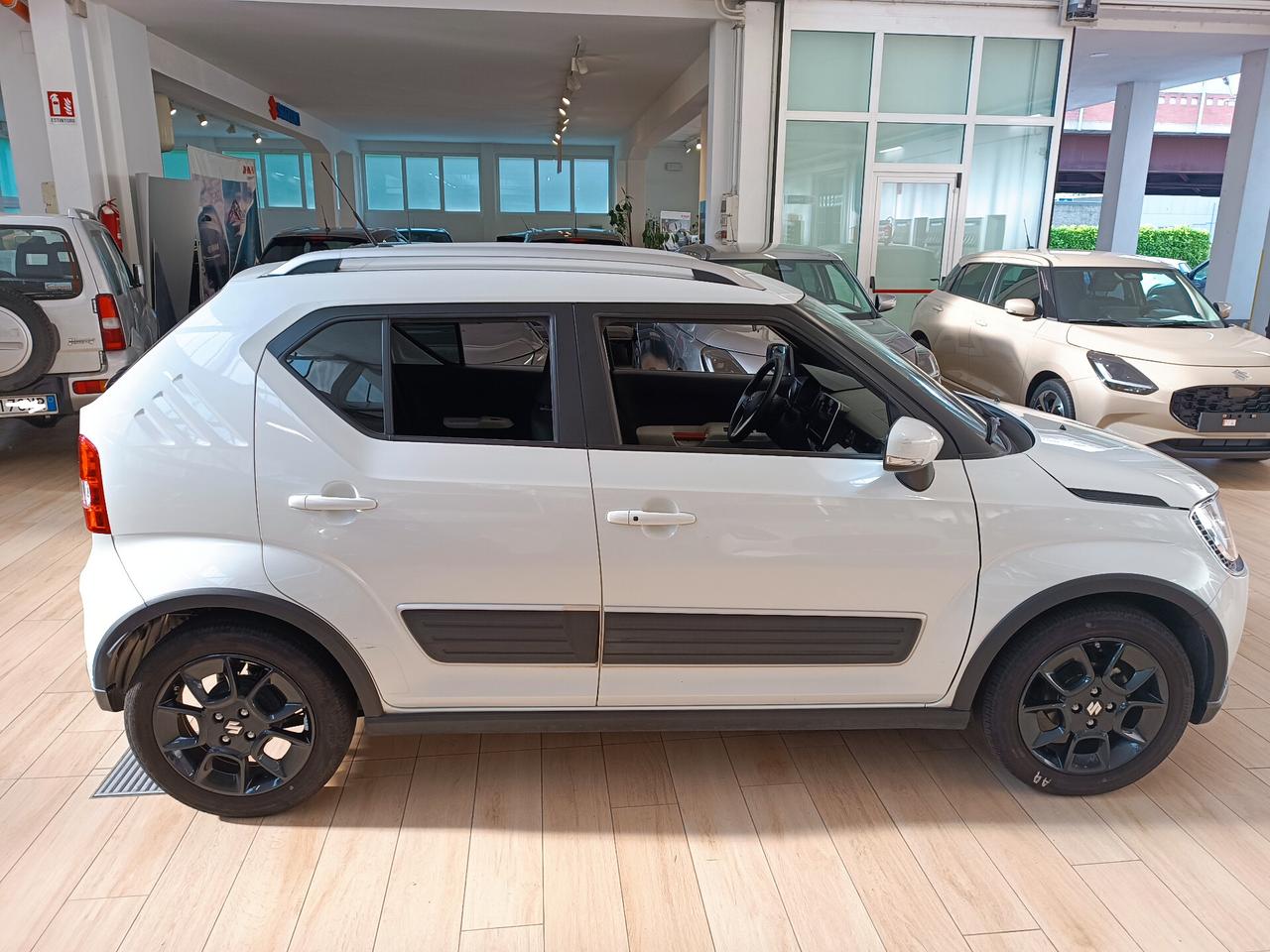 Suzuki Ignis 1.2 Hybrid 4WD All Grip Top