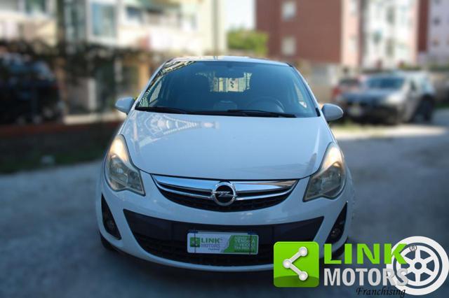 OPEL Corsa 1.2 3 porte b-color NEOPATENTATI