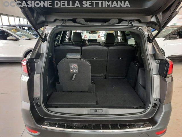 PEUGEOT 5008 BlueHDi 130 S&S EAT8 Allure Pack