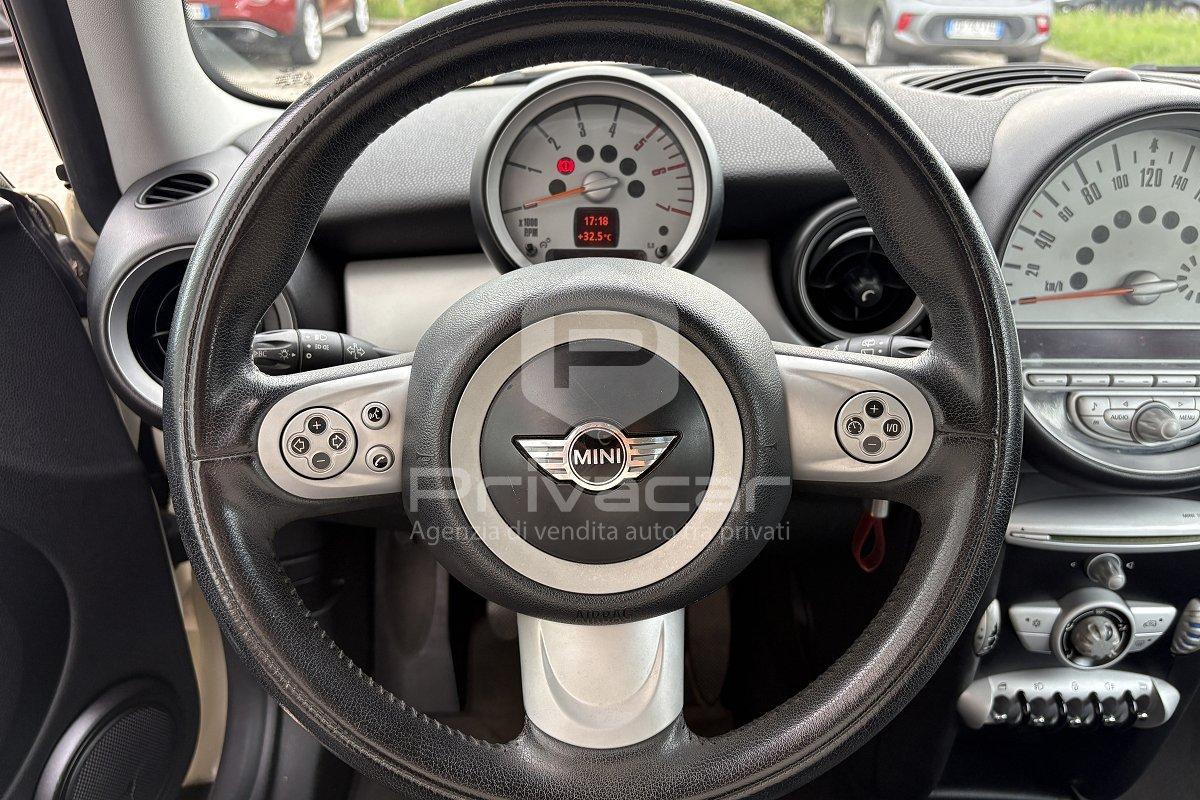 MINI Mini 1.6 16V Cooper D