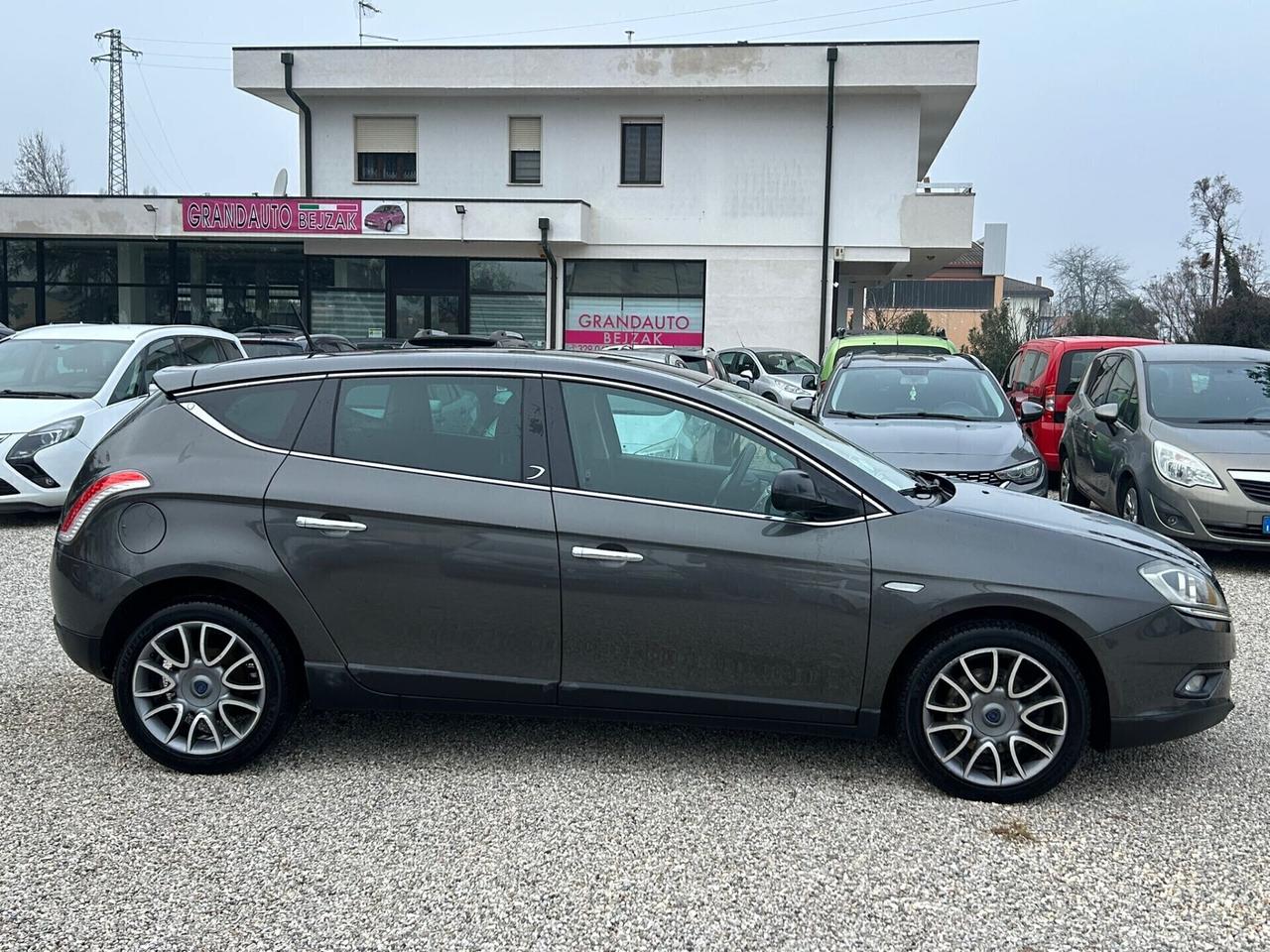 Lancia Delta 2.0 MJT DPF Platino 165CV