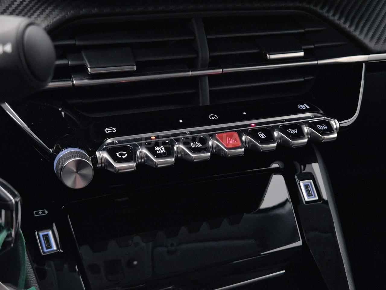 Peugeot 208 1.2 hybrid allure 110cv e-dcs 6