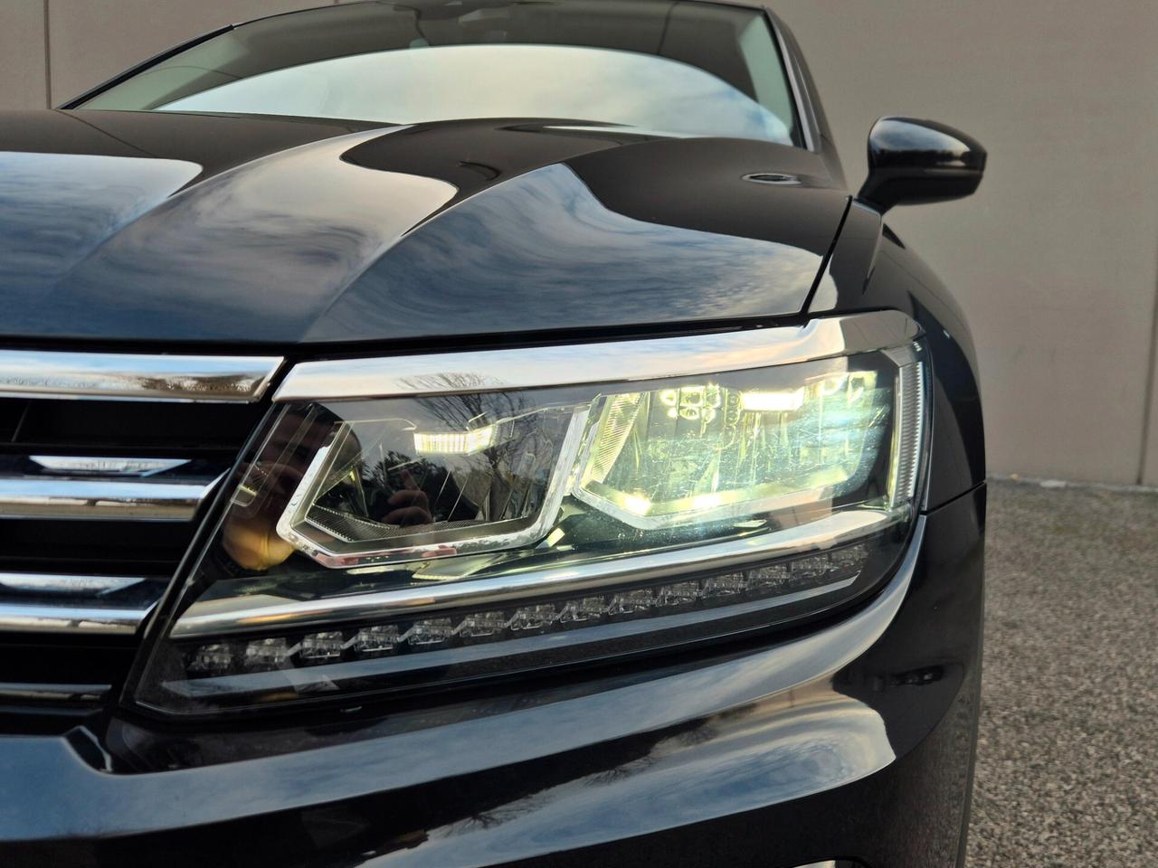 Volkswagen Tiguan 1.6 TDI R-Line Sport