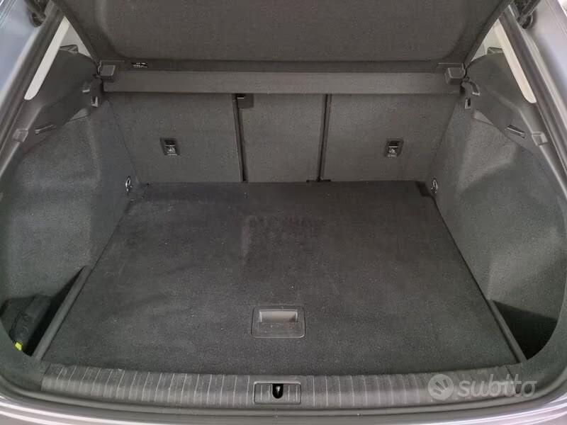 Audi Q3 35 TDI S tronic Business