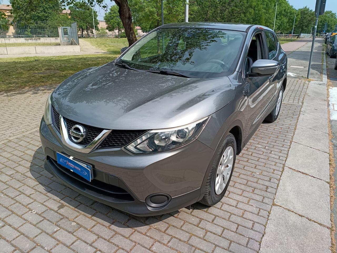 Nissan Qashqai 1.2 DIG-T Visia
