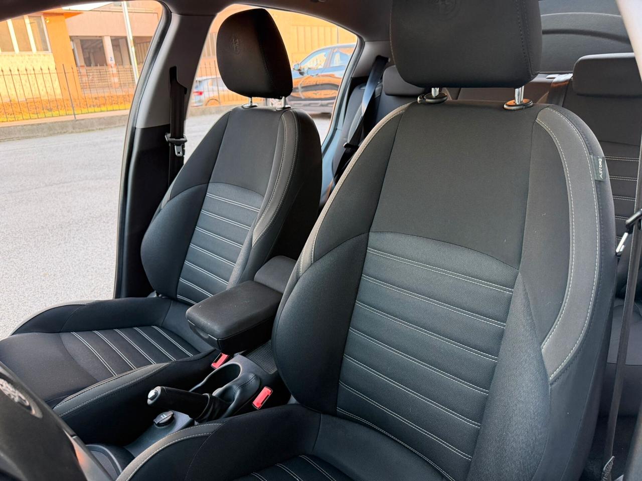 Alfa Romeo Giulietta 1.6 JTDm TCT 120 CV Business