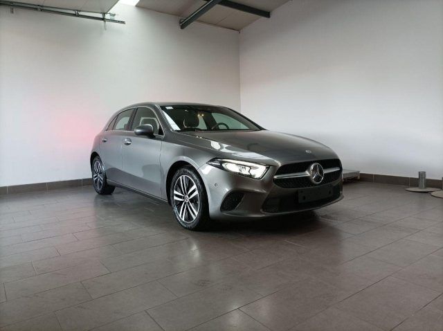 MERCEDES-BENZ A 200 d Automatic Sport