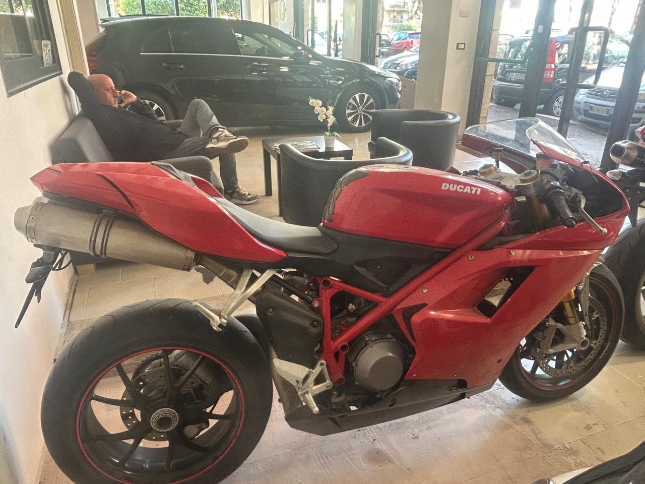 Ducati 1198 S