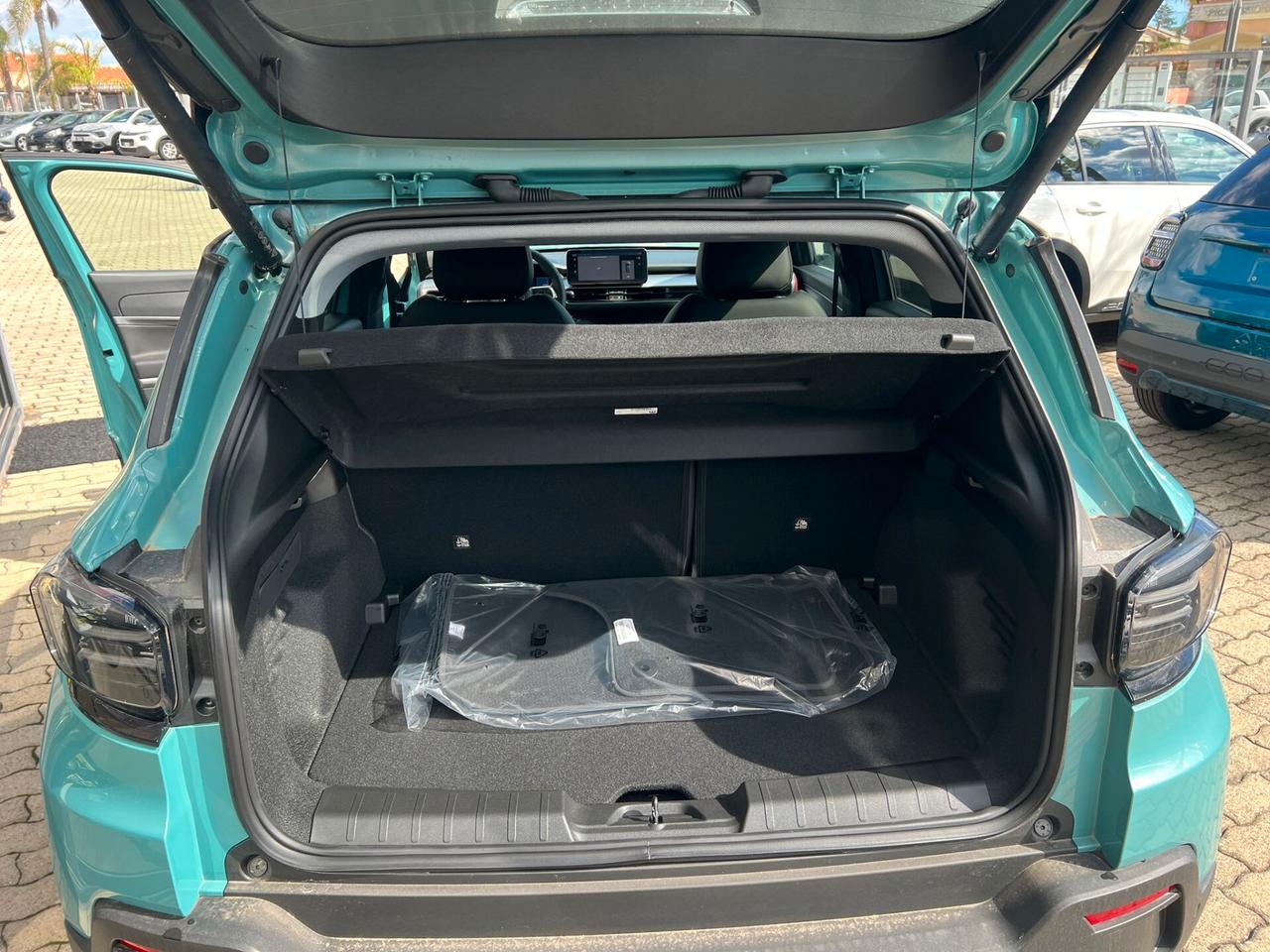 Jeep Avenger 1.2 Turbo 100 CV MHEV Summit