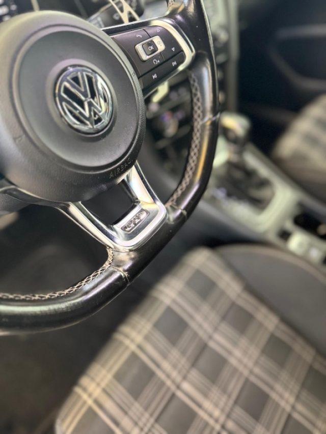 VOLKSWAGEN Golf GTD 2.0 TDI DSG 5p. BMT //NAVI//18//LED//