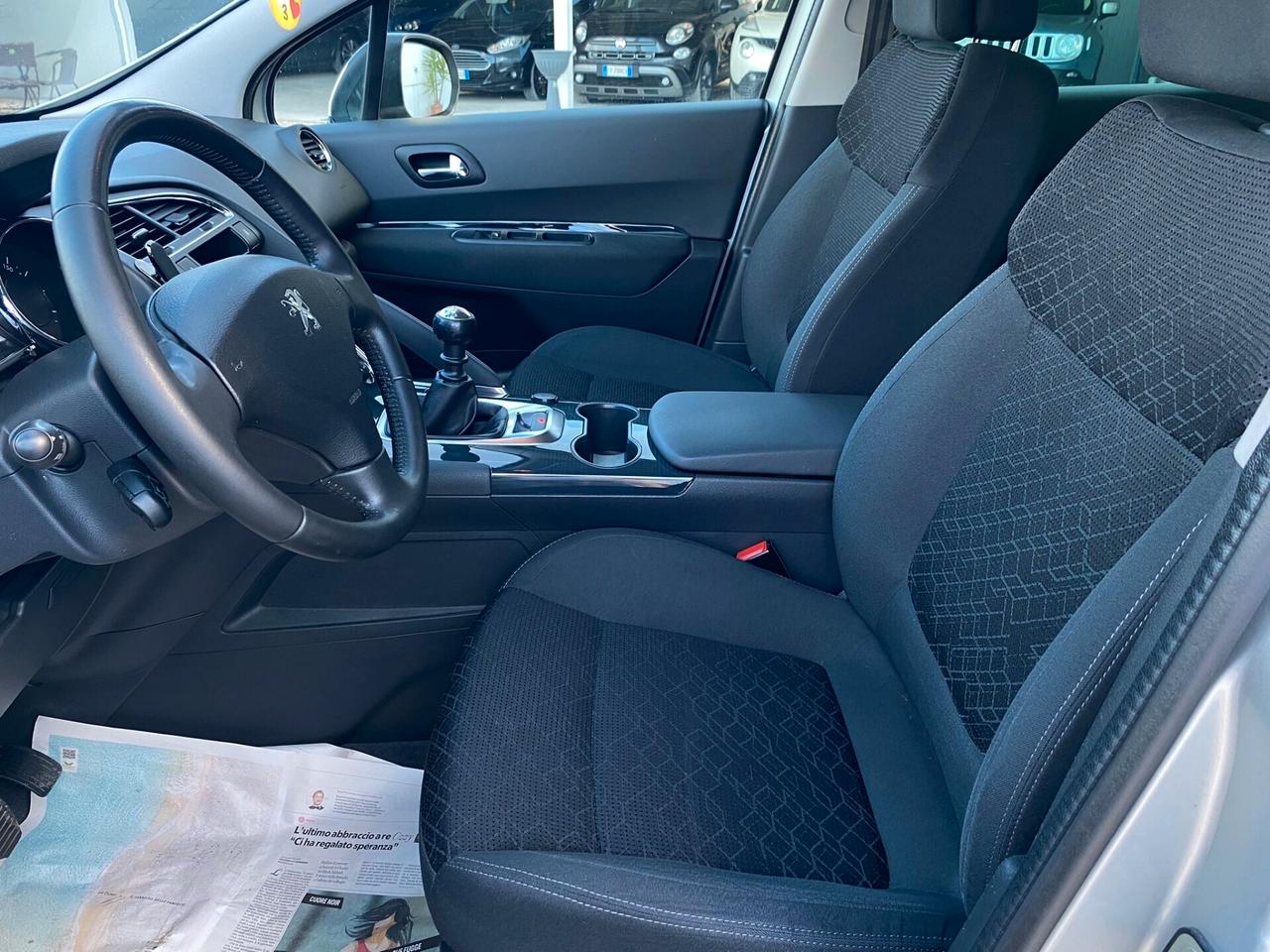 Peugeot 3008 1.6 HDi 115CV Allure