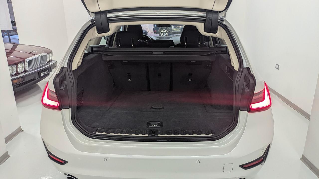 Bmw 318 318d 48V Touring Business Advantage