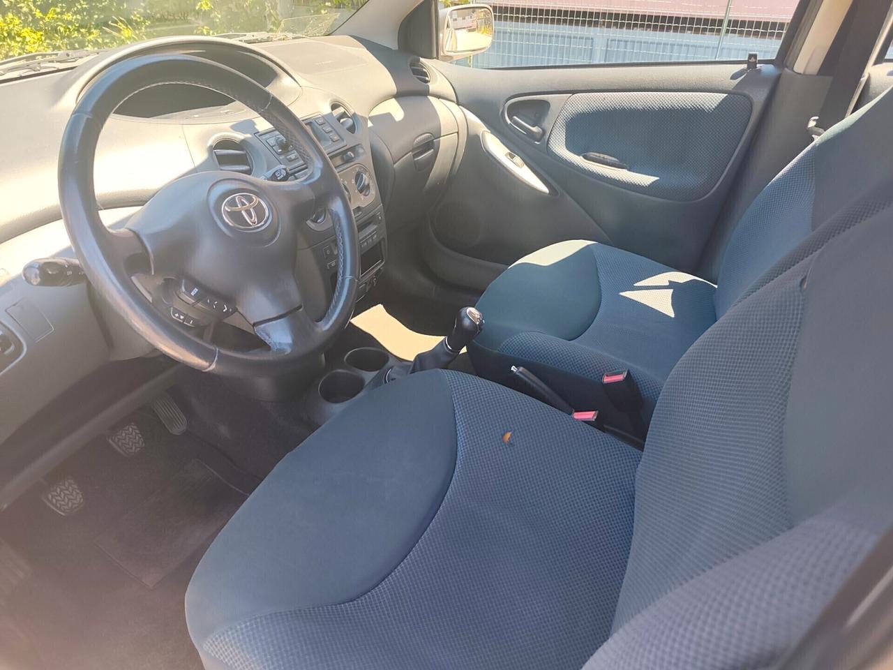 Toyota Yaris 1.0i Benz euro 4 5 porte