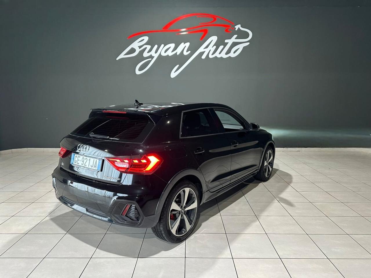Audi A1 citycarver 1.5 35 TFSI S tronic Identity Contrast