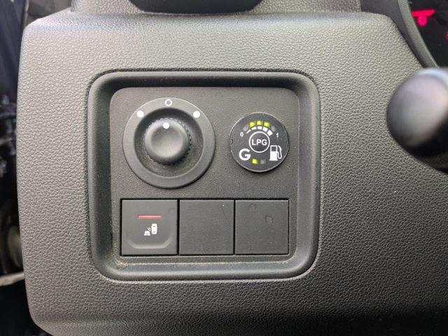 DACIA Duster 1.0 TCe 100 CV ECO-G 4x2 15th Anniversary