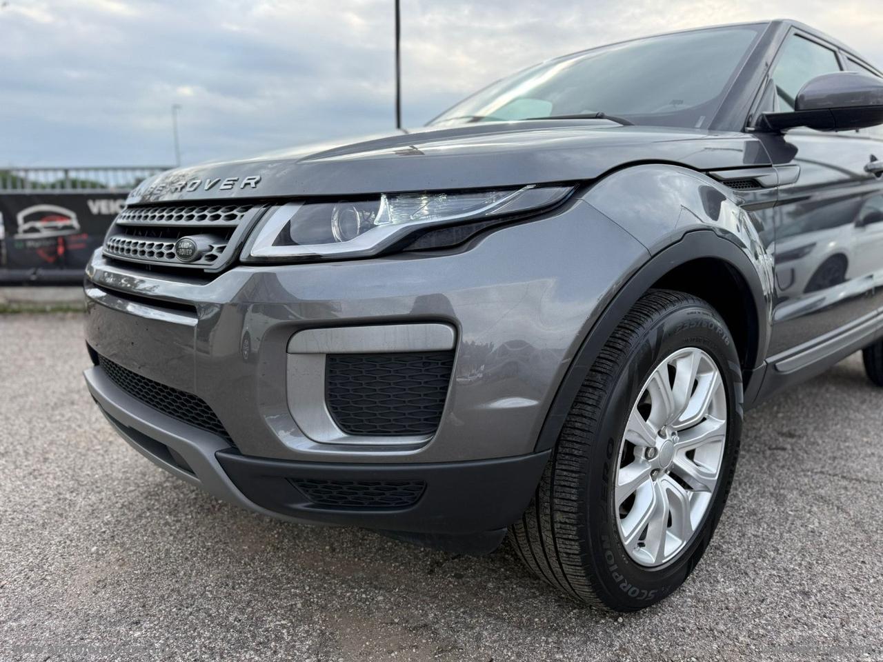 LAND ROVER RR Evoque 2.0 TD4 150 CV 5p. PRESTIGE